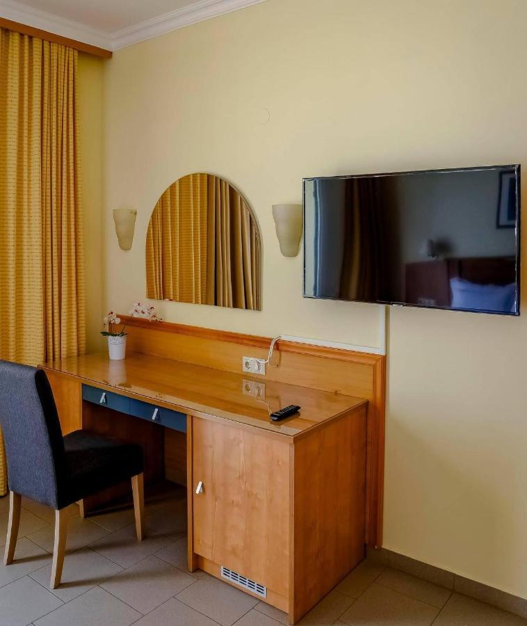 Coloma Apartments Pefkos Pefki  ภายนอก รูปภาพ