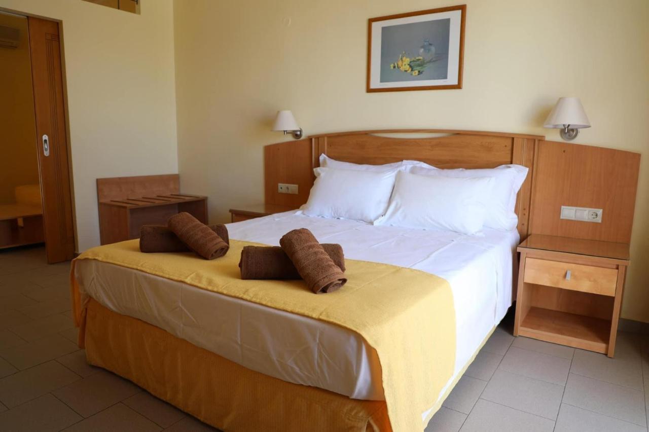 Coloma Apartments Pefkos Pefki  ภายนอก รูปภาพ